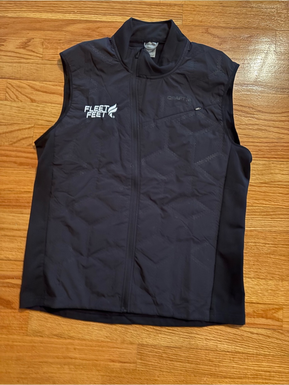 Craft Men's Black Sleeveless Running Vest with Fleet Feet Logo